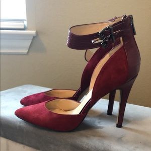 Jessica Simpson size 9